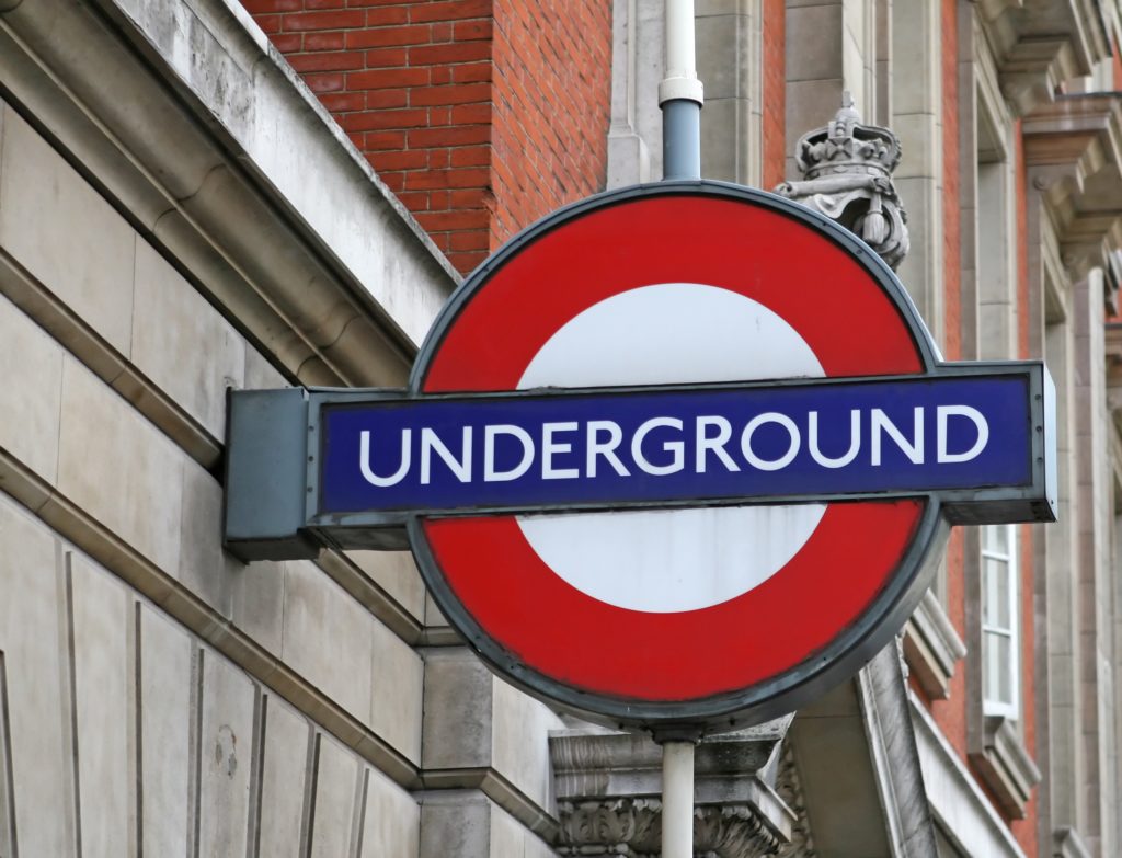 Logo du métro de Londres
